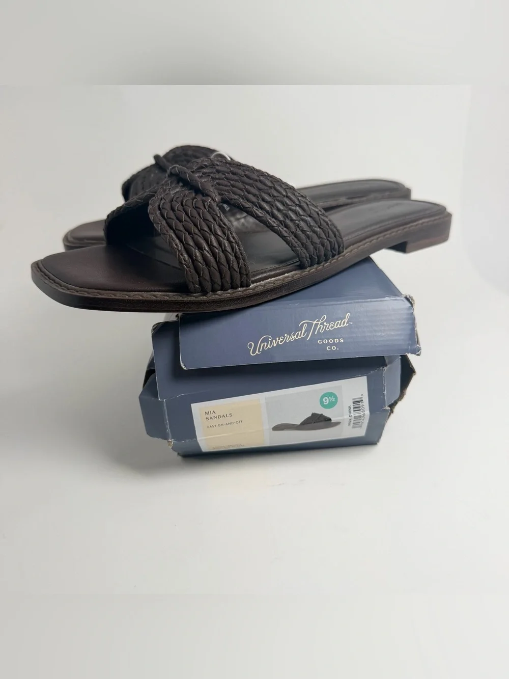 Universal Thread Braided Slide Sandals in Dark Brown